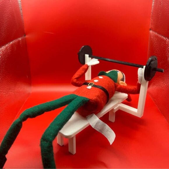 💪 Elf on the Shelf Workout Bench – Mini Gym Set 💪 CA$10 · In stock - Picture 2 of 2